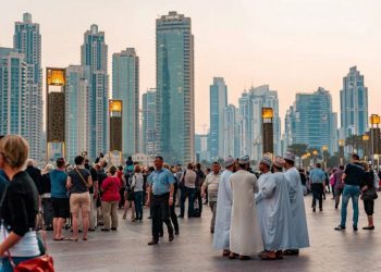 Арабын Нэгдсэн Эмират Улс жуулчдад зориулан ковидын хязгаарлалтуудаа цуцаллаа