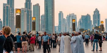Арабын Нэгдсэн Эмират Улс жуулчдад зориулан ковидын хязгаарлалтуудаа цуцаллаа