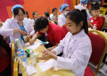 “Шүд угаалтын аварга” шалгаруулах тэмцээн болж, 220 хүүхэд оролцлоо