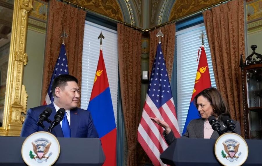 WASHINGTON POST: Монгол Улс Хятад, Оросын сүүдрээс гарахыг эрмэлзэж байна