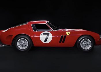 1962 оны Ferrari 51.7 сая ам.доллароор зарагджээ