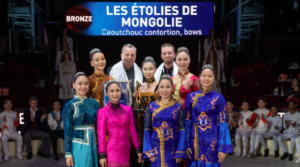 Монгол циркчид олон улсын наадмаас алтан медаль хүртлээ