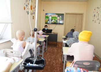 Хавдраар өвчилсөн хүүхдүүдэд монгол хэл, математик, англи хэл зэрэг хичээл заах сургалтын танхимтай боллоо