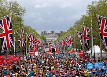 Лондонгийн марафонд 50 мянган хүн оролцож дээд амжилт тогтоожээ