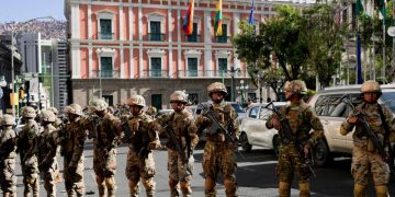 Төрийн эргэлт хийхийг завдсан Боливийн генералыг баривчилжээ
