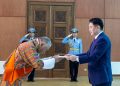 Бутаны Хаант Улсаас Монгол Улсад суух Элчин сайд Итгэмжлэх жуух бичгээ өргөн барилаа