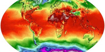 Дэлхий даяар олон газарт агаарын хэт халалт үргэлжилж байна