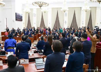 126 гишүүнтэй парламент анхны ээлжит чуулганаа нээлээ