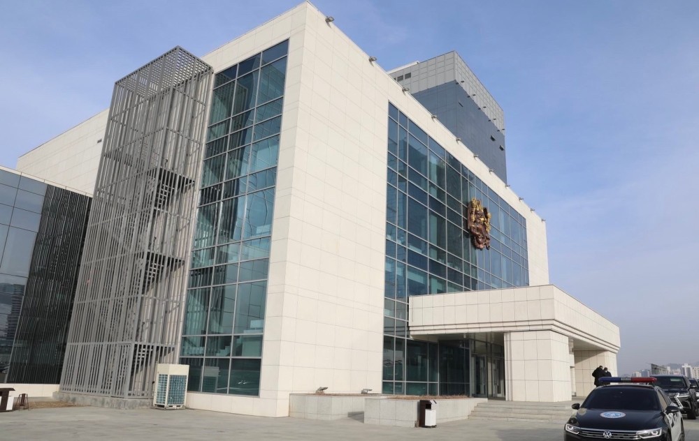 Нийслэлийн төр, захиргааны байгууллагын ажил 07:00 цагт эхэлж 16:00 цагт тарна