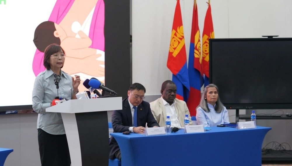 Т.Навчаа: IQ өндөртэй хүүхэдтэй болмоор байвал дор хаяж хоёр нас хүртэл нь хөхөөр хооллоорой