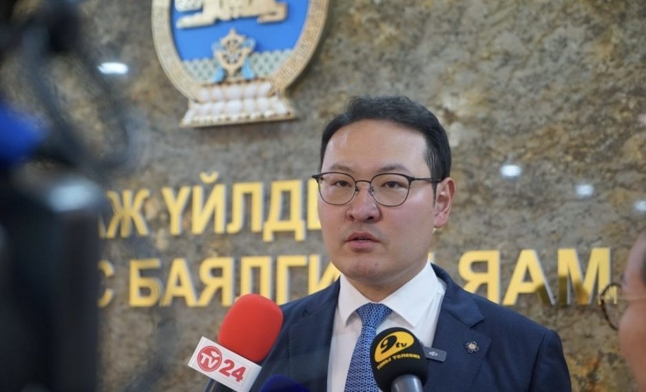 Э.Батшугар: 800 сая төгрөгийн өртгөөр И-Монголиаг үндэсний хиймэл оюунт туслахтай болгоно