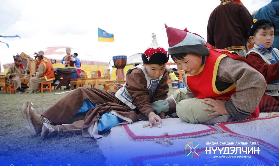 “Нүүдэлчин” дэлхийн соёлын фестиваль эхэллээ
