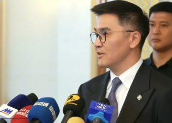 Ч.Лодойсамбуу:  Хэдхэн хүний тохироон дунд асуудлыг шийддэг байдлын эсрэг шинэ үеийнхэн бид нэгдсэн