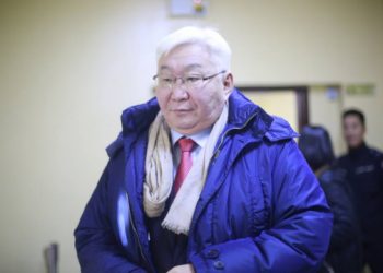 Э.Бат-Үүл хотын дарга байхдаа “Ард” кино театр, МҮЭ-ийн барилгын газрыг хувьчилжээ