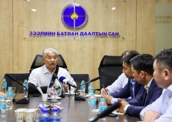 Ж.Энхбаяр: Иргэдэд гурилын үнэ өндөр байхааргүй зохицуулалтыг хийх шаардлагатай
