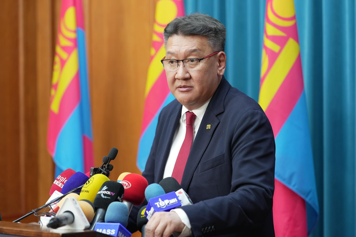 Эрүүл мэндийн даатгалын санд өр үүссэн шалтгаан нөхцөлийг судалж, хяналт шалгалт хийнэ