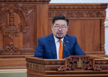 Г.Занданшатар: 1.2 тэрбум ам.долларыг гадаадад 3 хувийн хүүтэй хадгалуулж байна