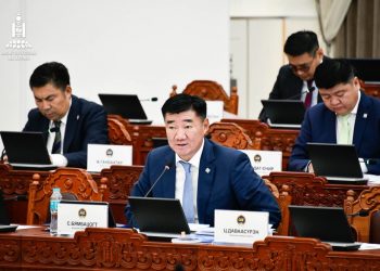 ХЗДХ-ийн сайдыг танилцуулах саналыг УИХ-аар хэлэлцсэнгүй
