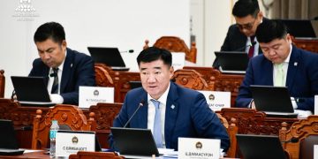 ХЗДХ-ийн сайдыг танилцуулах саналыг УИХ-аар хэлэлцсэнгүй