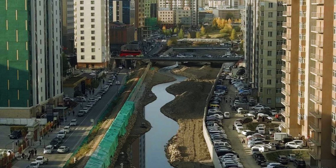 Сэлбэ голын эргээр 2 метрийн өргөнтэй явган хүний зам барина