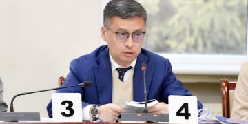 УИХ-ын байнгын хорооноос ирсэн саналын дагуу хэлэлцэх асуудал хойшлогдсон тул чуулган хуралдахгүй