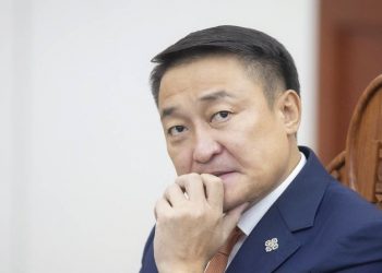 Д.Амарбаясгаланг УИХ-ын даргын албан тушаалаас чөлөөллөө