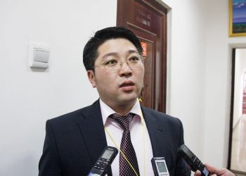 ҮХЦ-ийн хуралдаан хүчин төгөлдөр үйлчилж байгаа олон хуулийг зөрчсөн байдалтай өрнөлөө