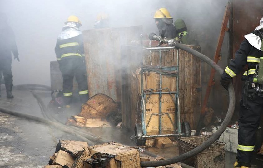 ОБЕГ: Нийтийн байранд гарсан түймрийг унтрааж, 81 хүний амийг аварчээ