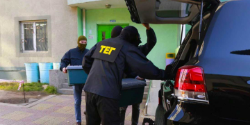 Нийгмийн даатгалын цахим санд хуурамч мэдээлэл оруулж, 32.2 тэрбумын зээл гаргуулсан этгээдүүдийг Тагнуулын байгууллагаас илрүүлжээ