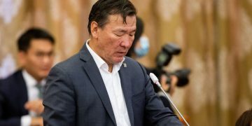 АН-ын бүлэг: С.Ганбаатарын санаачилсан УИХ-ын гишүүдийг “Гишүүн байх 4 жилийн хугацаанд нь хуулийн байгууллагаас шалгахгүй байх” асуудлыг хэлэлцэж байна