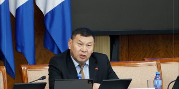 Багш нарын үндсэн цалинг энэ сарын 1-нээс 2.8 сая төгрөгт хүргэх шийдвэрийг МАН-ын бүлэг гаргажээ