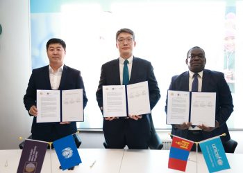 “Цахим донтолтоос урьдчилан сэргийлж, сурагчдын оюуны хөгжлийг дэмжих” хөтөлбөр хэрэгжүүлнэ