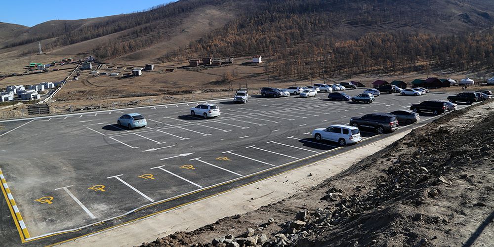 Ж.Сандагсүрэн: Нийтийн эзэмшлийн 50 байршилд ухаалаг авто зогсоол барина