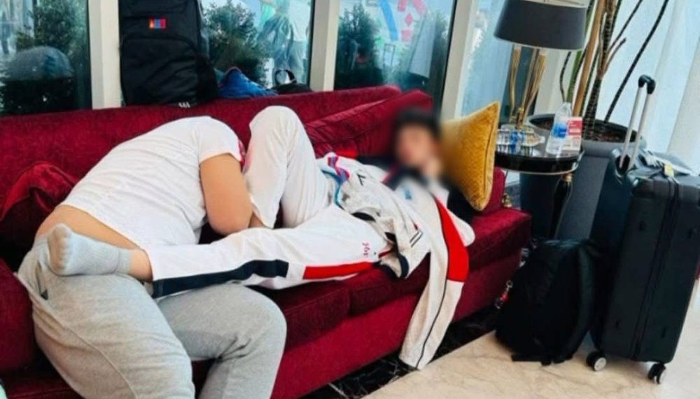 Ч.Ундрам: Тамирчид зочид буудлын үүдэнд хоноогүй, амарч байсан үеийн зургийг тавьсан байсан