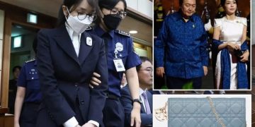 БНСУ-ын тэргүүн хатагтай асан Kim Keon Hee “Chanel” цүнх бэлгэнд авсан гэдгээ хүлээн зөвшөөрчээ