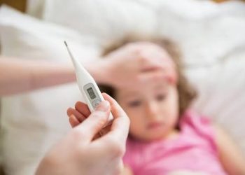 Өндөр халуурч, гүйлгэж, бөөлжүүлдэг вирусийн дэгдэлт их байна