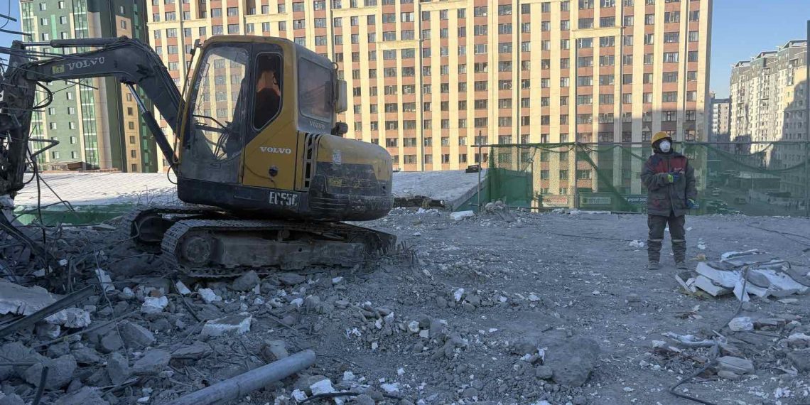 207 дугаар байрыг буулгах ажил 70 хувьтай үргэлжилж байна