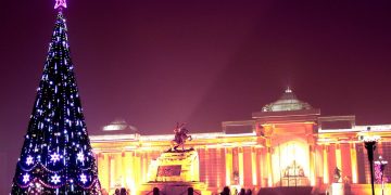 Шинэ жилийн баяр зэрэг нийтийг хамарсан урлаг, спортын арга хэмжээнээс татгалзахыг ЭМЯ-наас уриаллаа