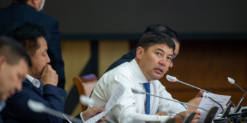 Т.Аубакир: Багш нар цалингаа 76 хувиар нэмүүлэх хүсэлт тавьсан. Засгийн газрын зүгээс хэлэлцээрийг бүртгэ гэсэн тохиолдолд би бүртгэнэ