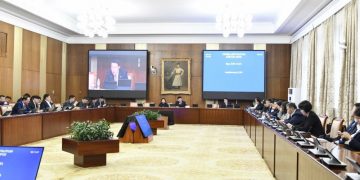 Бүх нийтийн амралт бямба, ням гарагт давхацвал ажлын өдөр нөхөж амрах хуулийн төсөл хэлэлцэнэ