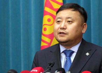 О.Алтангэрэл: Хүүхдийн тэтгэмжээ төлдөггүй эцэг эхчүүдэд төрийн авдаг бусад үйлчилгээг нь хязгаарлах ёстой