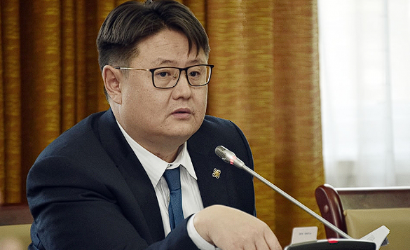 Ш.Раднаасэд Ерөнхий сайдын ахлах зөвлөх болов