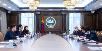 18 сараар тэтгэврийн зээл авсан ахмадуудын зээлийн хугацааг 36 сар хүртэл сунгахаар ойлголцлоо