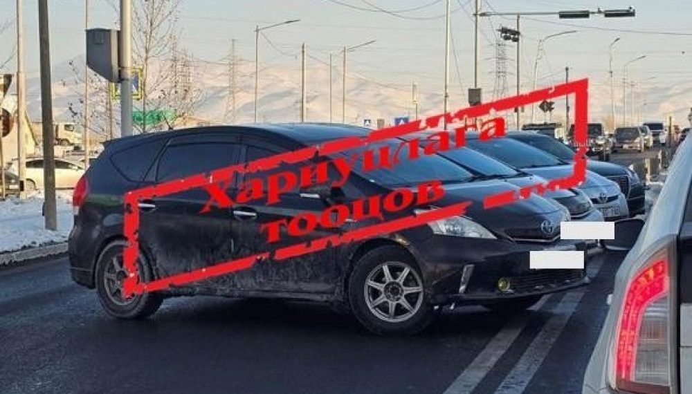 Замын тэмдэг, тэмдэглэлийн заалт зөрчиж буцаж эргэсэн жолооч нарт хариуцлага тооцжээ