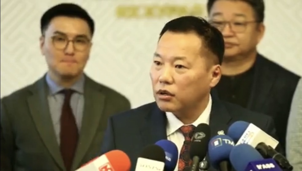 АН-ын бүлэг: Дэд сайд томилох шийдвэрээ цуцлах шаардлагыг Засгийн газарт хүргүүллээ