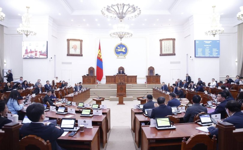 Элчин сайд нарыг томиллоо