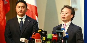 АН: Т.Доржханд, Б.Чойжилсүрэн сайд нарыг эгүүлэн татахгүй бол ЗГ-т хариуцлага тооцох акц өрнүүлнэ