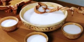 Айраг лактоз задлах ферментийн нийлэгжилтийг сэргээх чадвартай