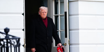 Трампын шийдвэрийг хүчингүй болгожээ