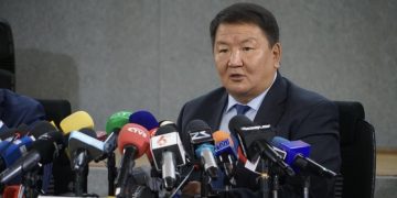 Сонгуулийн ерөнхий хорооны дарга асан П.Дэлгэрнаранг Гаалийн ерөнхий газрын даргаар томиллоо